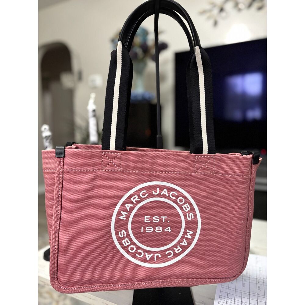 Marc Jacobs The Signet Medium Tote in Dusty Rose ~ COA